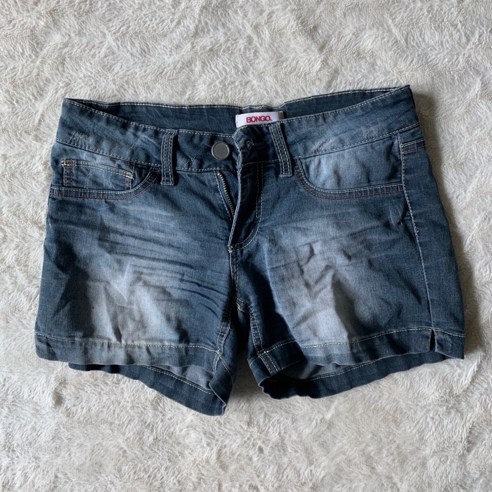 BONGO y2k Mid Rise Jean Shorts Size 5 / Small